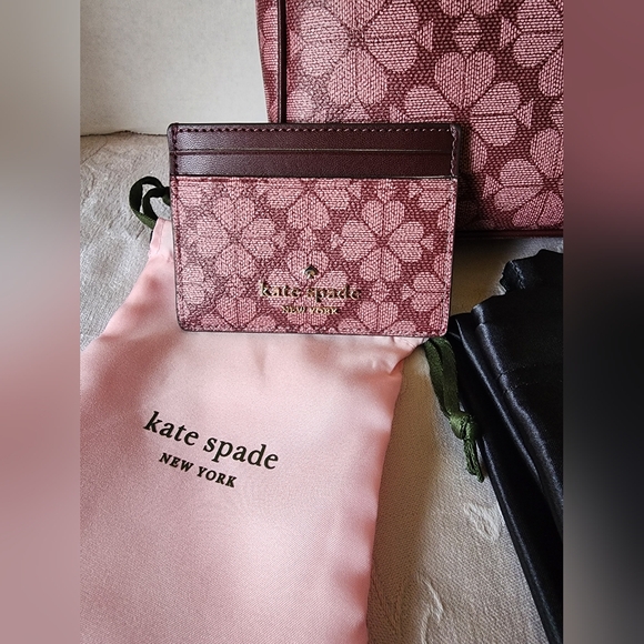 ✨️NWT Kate Spade 2FER✨️Flower Crossbody w Dustbag & Cardholder w Dustbag - Picture 3 of 8